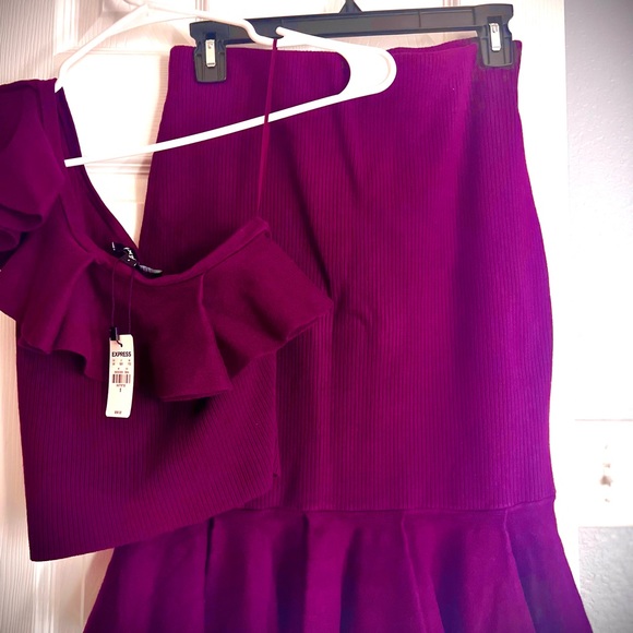 Express Dresses Body Contour One Shoulder Crop Top With Matching